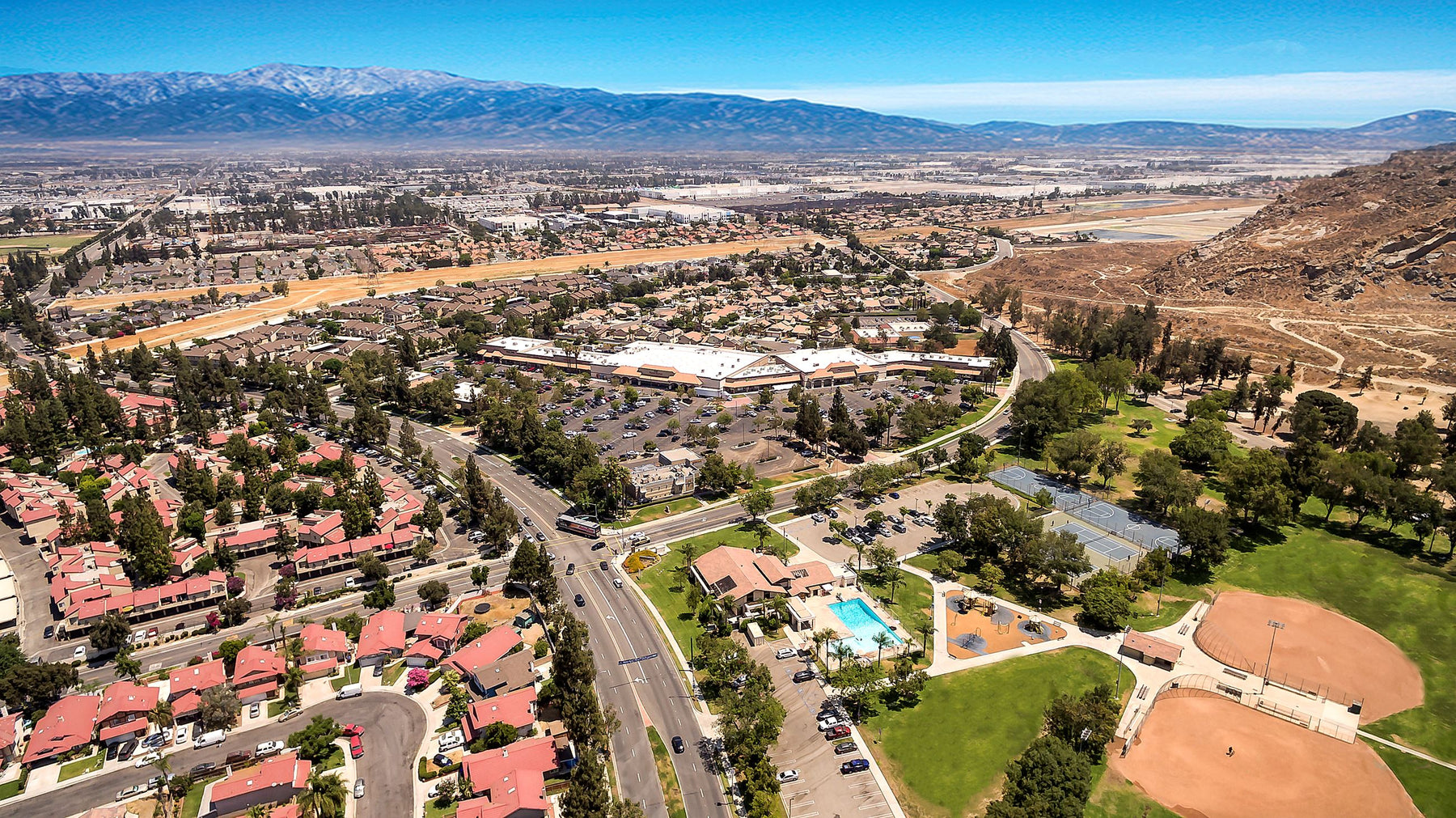 City of Fontana Uses QS200 Flow Sensors for Public Spaces Water Conservation Project
